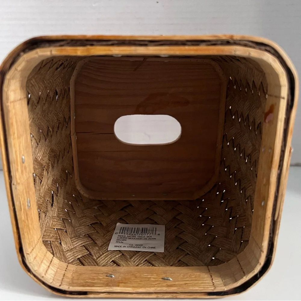 Square Rattan tissue box holder - Picture 5 of 6